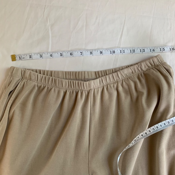 Lands' End 100% Cotton Pull-On Pants - Size Large (14-16) - Taupe - Picture 3 of 8